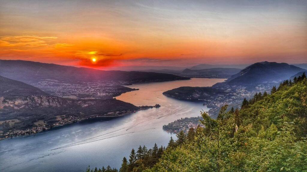 Manou Du Lac Annecy Doussard Exterior foto